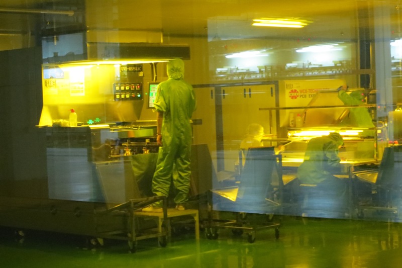 內(nèi)層曝光機(jī).JPG